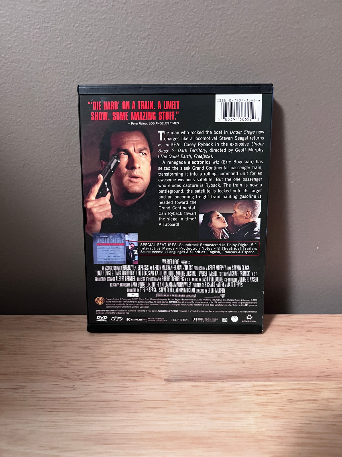 Back cover of Under Siege 2: Dark Territory DVD