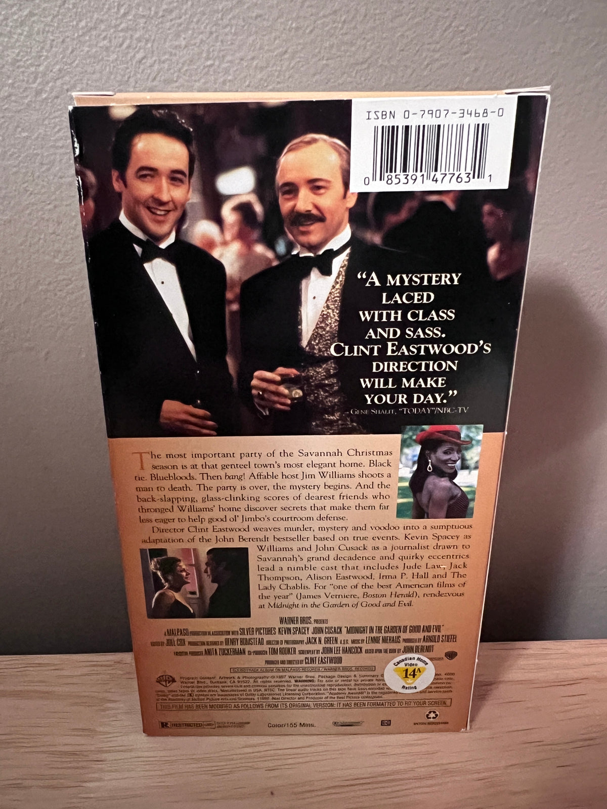 Back packaging of Midnight in the Garden of Good and Evil VHS