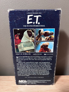 Back packaging of E.T. the Extra-Terrestrial VHS