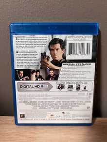 GoldenEye - back