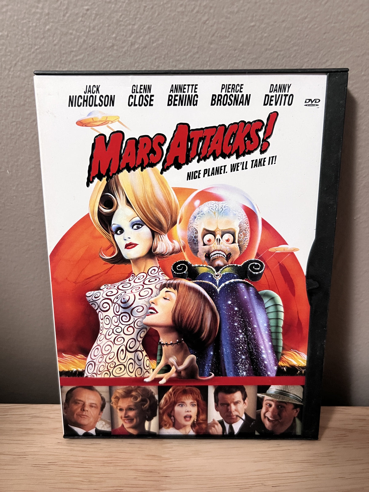 Mars Attacks! — front