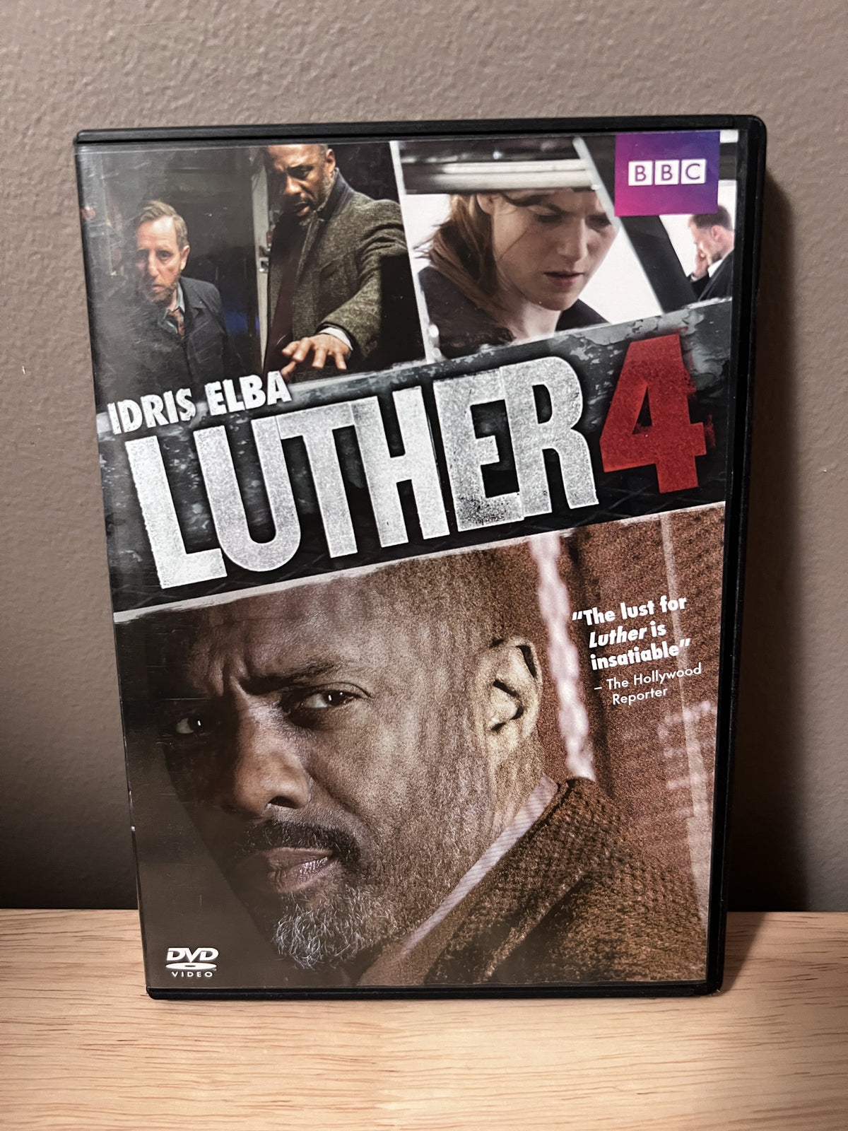 Luther 4 — front