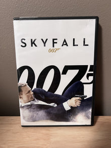 Skyfall — front