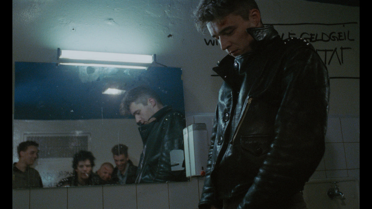 White Star - film still 2